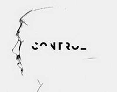 'Это не то что он куда-то её пропихнул'. Соседка Ирины Шейк рассказала, как они вместе жили в Москве и с кем она встречалась